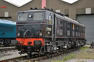 27000 wieder in originaler Farbgebung, aber technisch noch weitgehend im Zustand der letzten Betriebsjahre