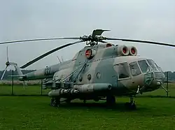 Die Mi-8TB mit der Nummer 132 kam 1981 vom HG-54 zur HS-64, dem späteren KHG-3, und wurde im Oktober 1990 von der Bundeswehr außer Dienst gestellt.[5]