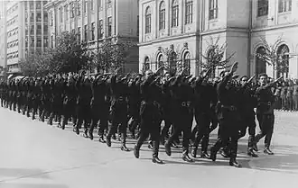 Parade von Legionären in Bukarest (1940)