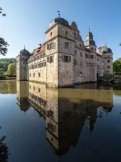 Wasserschloss, erbaut von Hans Veit I. von Würtzburg