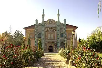 Spiegelhaus Mofacham