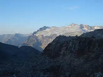 Basòdino im Sonnenaufgang