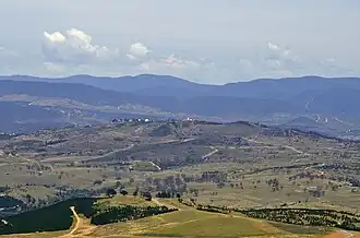 Der Mount Stromlo vom Black Mountain aus gesehen