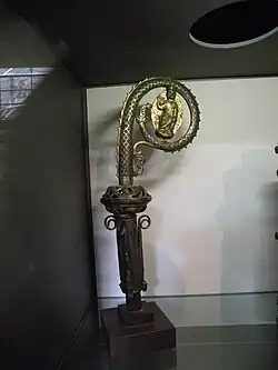 Bischofsstab, Mittelalter