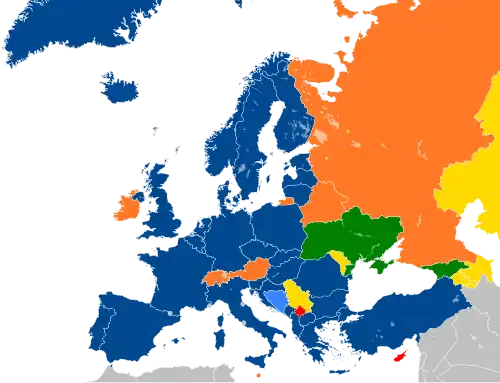 A map of Europe with countries in six different colors based on their affiliation with NATO.