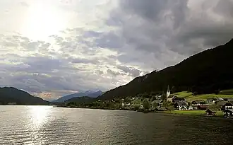 Blick von der Brücke[6]