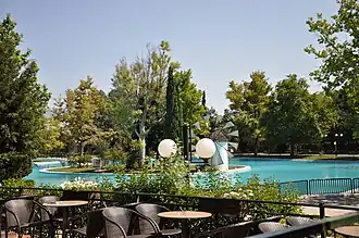 Künstlicher See im Park von Nea Filadelfia