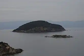 Die Inseln Xifios und Xeronisi vor Nea Iraklitsa