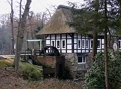 Die Neumühle an der Aue in Endel