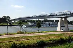 Die neugebaute Heemstederbrücke