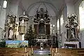 Altarraum der Kirche