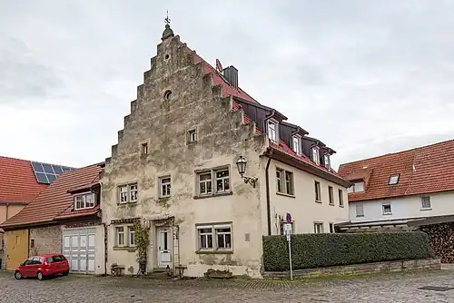 Nikolaus-Müller-Straße 9