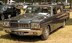 Nissan President 250