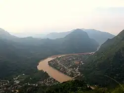 Nong Khiaw vom Phadeng Peak aus