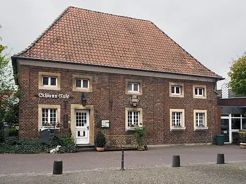 Ehemalige Küsterei (1733/34), jetzt Café Schlaun