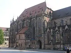 St. Sebald in Nürnberg, Schiff basilikal, 1309–1340 gotisiert, Hallenumgangschor 1361–1372