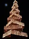 Der Obelisk am Malecón im Weihnachtsschmuck