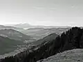 Blick von der Salmaser Höhe über das Weißachtal zum Säntis