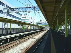 Bahnsteige der Enoshima-Linie