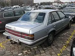 Heckansicht Opel Senator 3.0i