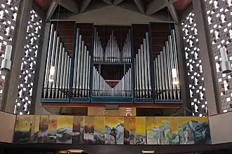 Die 1973 errichtete Orgel.