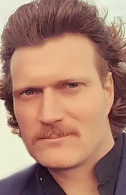 (S.O. 2017, Bild- und UrhG-Rechte dem Autor vorbehalten, persönliche Lizenz)