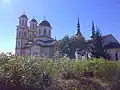 Zwei Serbisch-orthodoxe Kirchen in Kozarac