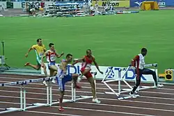 In führender Position strauchelte Favorit Bershawn Jackson und blieb damit im Semifinale&nbsp;hängen