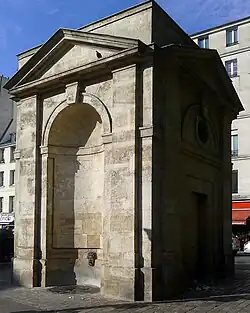 Fontaine de Montreuil, auch Fontaine de la Petite-Halle genannt (Nr. 211–213)
