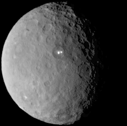 Ceres-Rotation 46.000&nbsp;km Abstand 19. Februar 2015