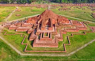 Ruinen des buddhistischen Klosters von Paharpur