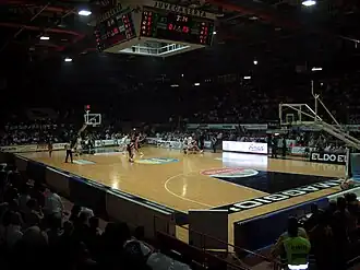 Der Innenraum der Halle (2008)