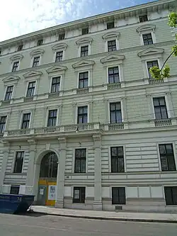 Palais Gutmann, Beethovenplatz&nbsp;3