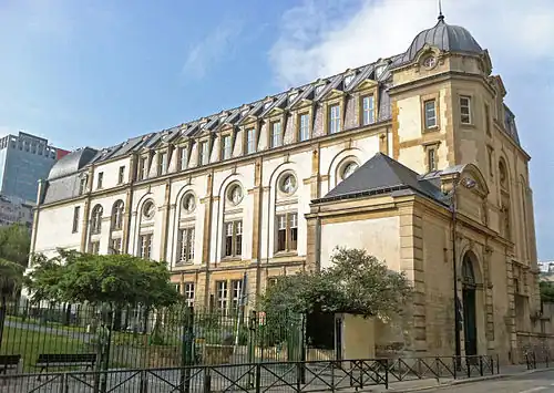 Haus Nr. 391: „Centre Vaugirard“ der Université Panthéon-Assas