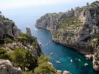 Reger Bootsbetrieb in der Calanque d'En-Vau