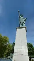 Île aux Cygnes – Liberty Statue (Abguss vom originalen Gipsmodell, 1889; Foto Juni 2015)