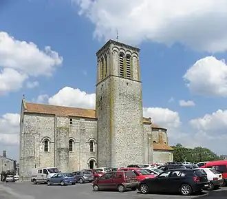 Romanische Kirche Sainte-Croix