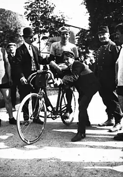 Georges Passerieu während der Tour de France 1908