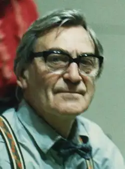 Ein bild von Patrick Troughton aus dem Jahr 1984