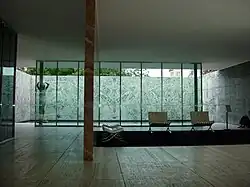 Innenraum des Pavillons