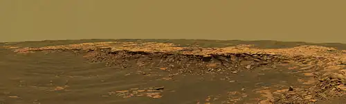 Der Payson Ridge auf der westlichen Seite des Kraters.