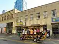 Als Pedal Pub vermarktetes Thekenfahrrad in Minneapolis