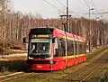 Straßenbahn-Gelenktriebwagen Pesa Swing, im Bild ein 122Nal in Łódź