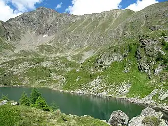 Piendlsee mit Kasereck (links) und Wirrriegelhöhe (rechts)