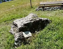 Schalenstein am Col des Planches