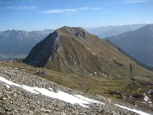 Piz Toissa und Ziteil, aufgenommen vom Osthang des Piz Curvér
