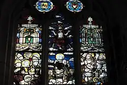 Christus als Weltenrichter (oben), Maria und Heilige (unten)