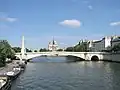 Der neue Pont de Tournelle vom Pont de Sully aus gesehen