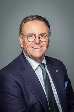 Porträt Roland Mack