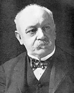 Neben Selves handelte vor allem Botschafter Jules Cambon die Abkommen aus